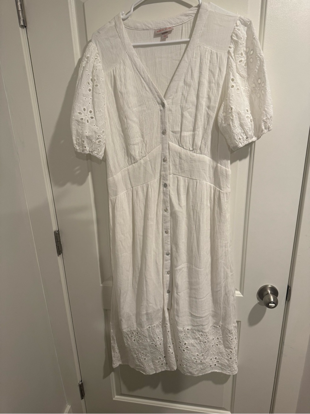 Knox Rose White Eyelet Midi Button-Front Dress
